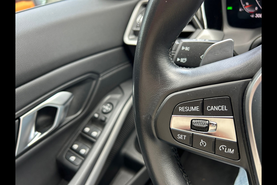 BMW 3 Serie Touring 318i Business Edition Digi Dash Sportstoelen 1e EIG NL-Auto Rijklaarprijs!