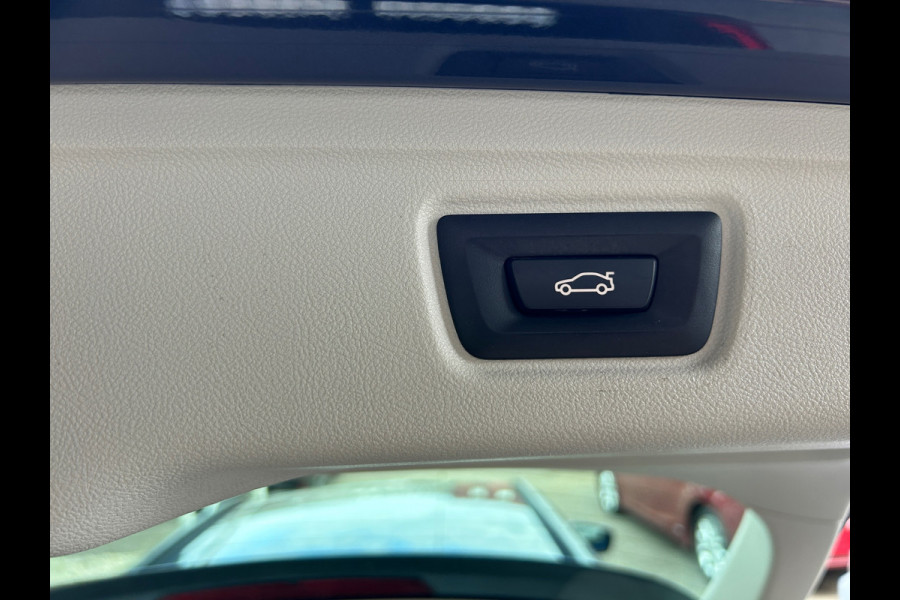 BMW 3 Serie Touring 318i Business Edition Digi Dash Sportstoelen 1e EIG NL-Auto Rijklaarprijs!