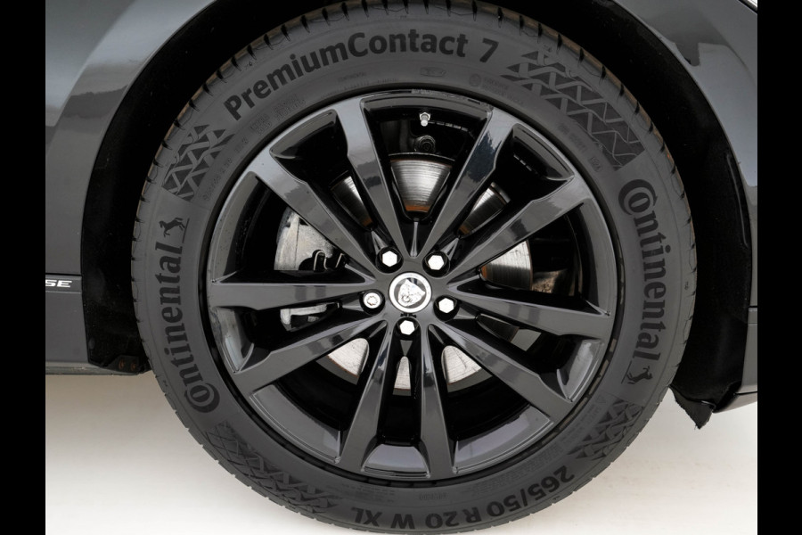 Jaguar I-PACE EV400 HSE First Edition 90 kWh AWD *PANO | LUXURY-LEATHER | MATRIX-LED | MERIDIAN-SURROUND | TOP-VIEW | BLINDSPOT | MEMORY-PACK | DIGI-COCKPIT | KEYLESS | HEAD-UP | NAVI-FULLMAP | HEATED-SPORTSEATS | DAB+ | AMBIENT-LIGHT | ...
