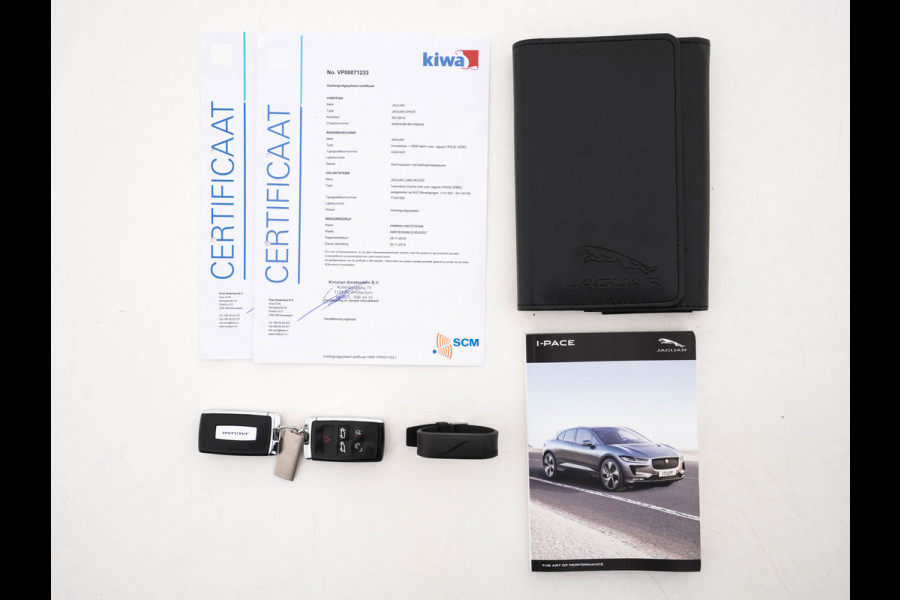 Jaguar I-PACE EV400 HSE First Edition 90 kWh AWD *PANO | LUXURY-LEATHER | MATRIX-LED | MERIDIAN-SURROUND | TOP-VIEW | BLINDSPOT | MEMORY-PACK | DIGI-COCKPIT | KEYLESS | HEAD-UP | NAVI-FULLMAP | HEATED-SPORTSEATS | DAB+ | AMBIENT-LIGHT | ...