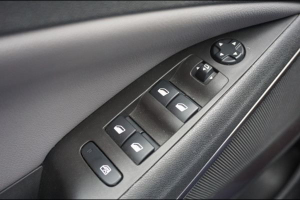 Opel Crossland X 110PK Innovation NAVI | CAMERA | KEYLESS | TREKHAAK | ORG. NL!