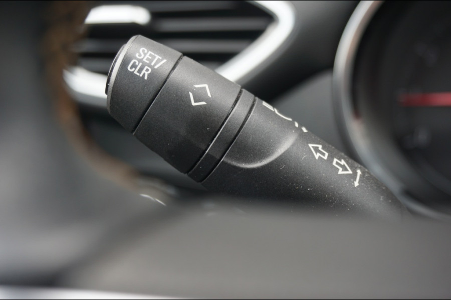 Opel Crossland X 110PK Innovation NAVI | CAMERA | KEYLESS | TREKHAAK | ORG. NL!
