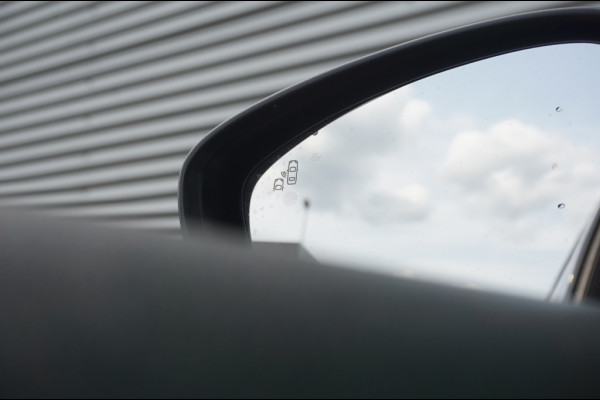 Opel Crossland X 110PK Innovation NAVI | CAMERA | KEYLESS | TREKHAAK | ORG. NL!
