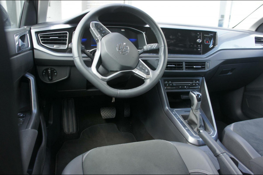 Volkswagen Polo 1.0 TSI 110pk DSG Acc|Camera|CarPlay|IQ_Light|Navi|Stoelverw
