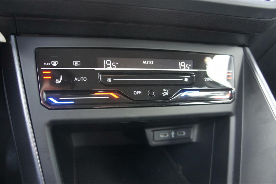 Volkswagen Polo 1.0 TSI 110pk DSG Acc|Camera|CarPlay|IQ_Light|Navi|Stoelverw
