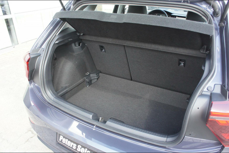 Volkswagen Polo 1.0 TSI 110pk DSG Acc|Camera|CarPlay|IQ_Light|Navi|Stoelverw