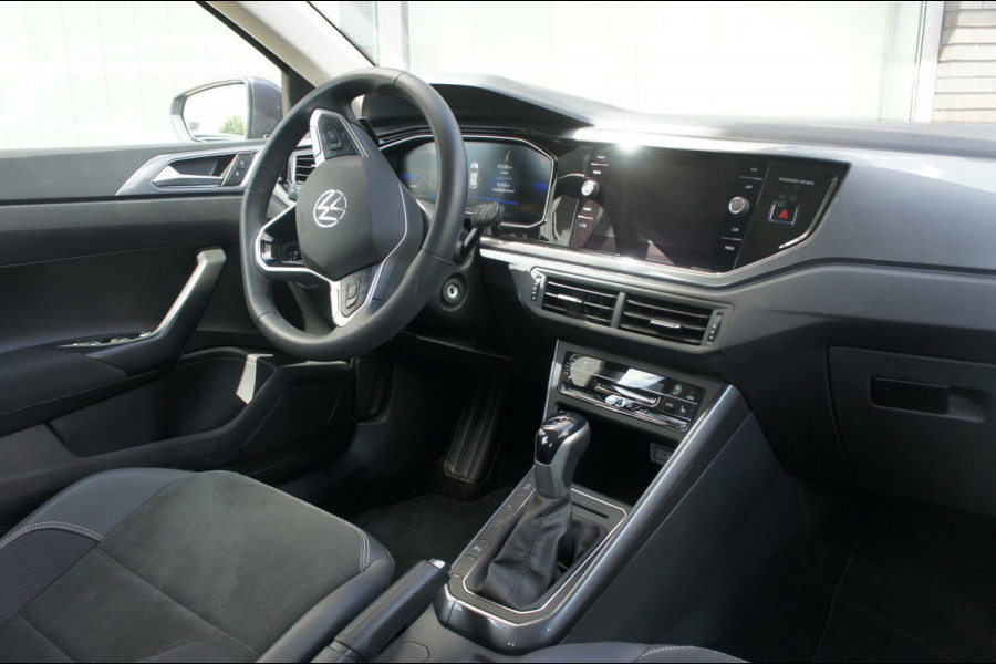 Volkswagen Polo 1.0 TSI 110pk DSG Acc|Camera|CarPlay|IQ_Light|Navi|Stoelverw