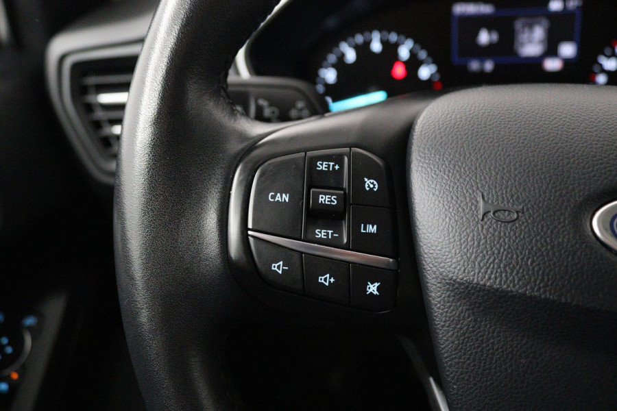 Ford Focus 1.0 EcoBoost Trend Edition Business (NAVIGATIE, CAMERA, STUUR-/STOELVERWARMING, AUTO INPARKEREN)