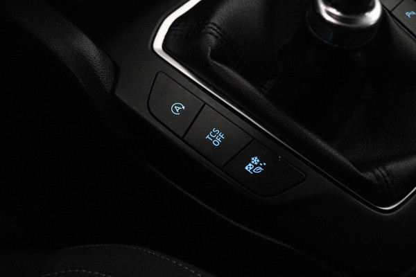 Ford Focus 1.0 EcoBoost Trend Edition Business (NAVIGATIE, CAMERA, STUUR-/STOELVERWARMING, AUTO INPARKEREN)