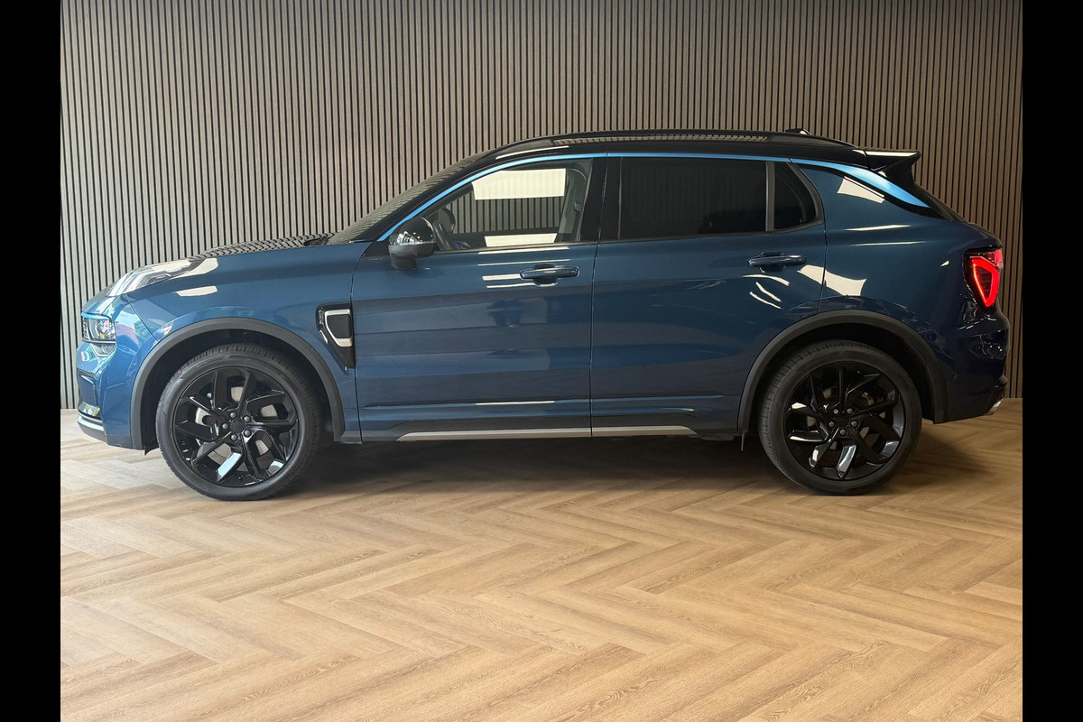 Lynk & Co 01 1.5 AUT. PLUG-IN HYBRIDE PANORAMADAK AIRCO CAMERA CRUISE PDC STOELVERWARMING APPLE CARPLAY