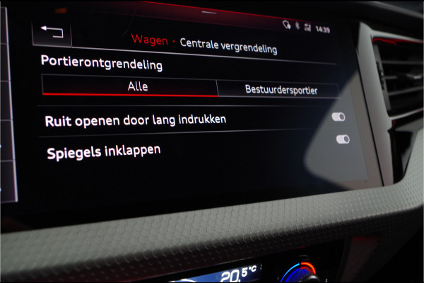Audi A1 Sportback 30 TFSI S line > B&O/LED/18inch/Sportstuur/stoelverwarming/CarPlay...