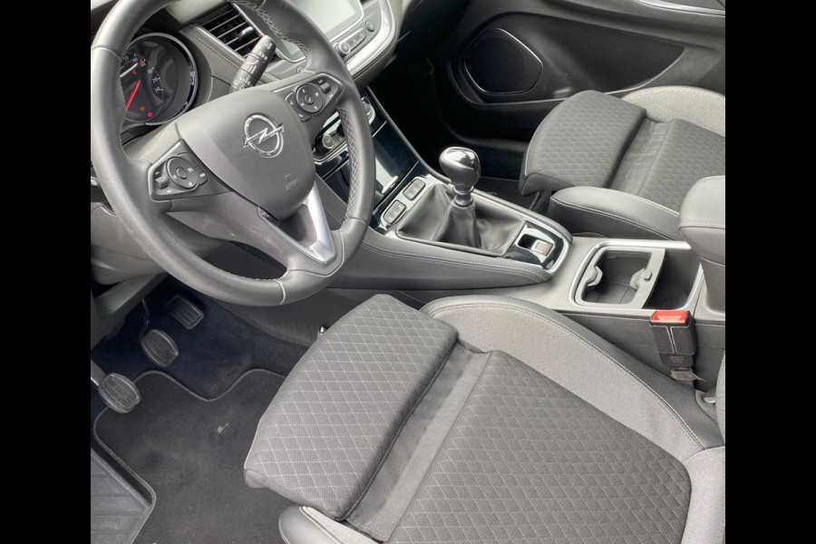 Opel Grandland X 1.2 Turbo Innovation/ Camera/ Carplay/ Half leder