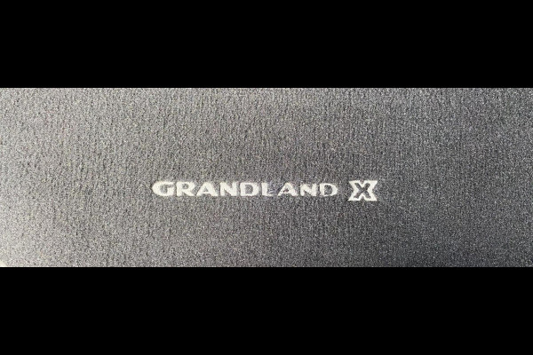 Opel Grandland X 1.2 Turbo Innovation/ Camera/ Carplay/ Half leder