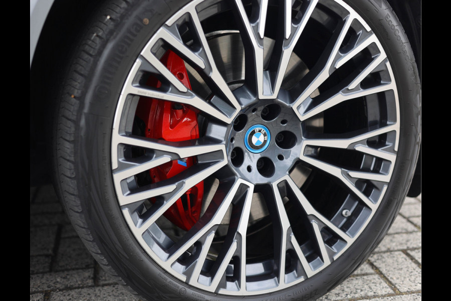 BMW X5 xDrive50e *Vierwielbesturing*Soft-Close*Sky*Bow&Wil*