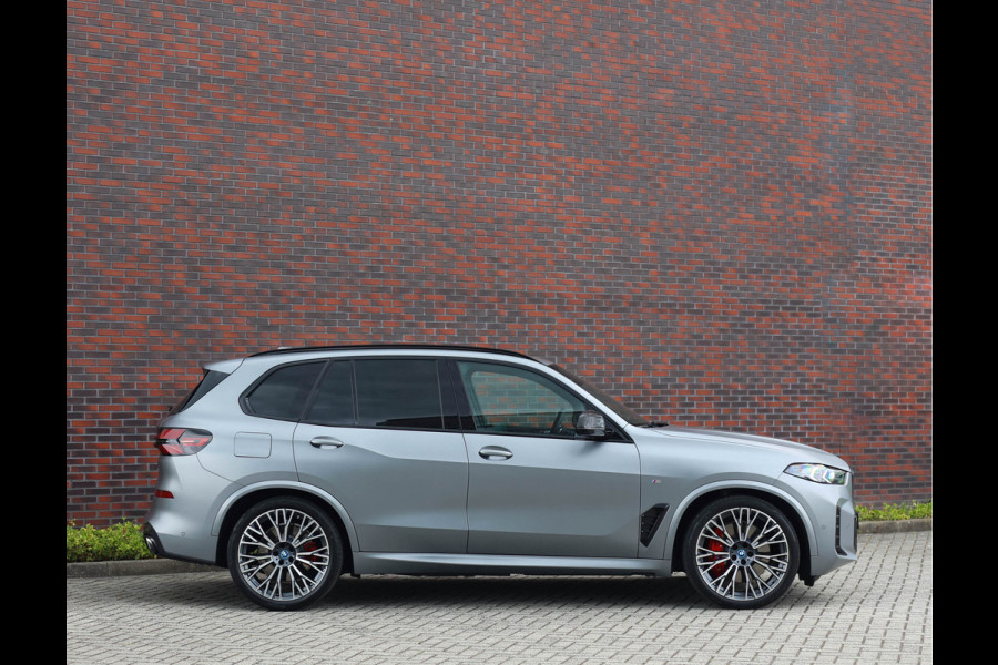 BMW X5 xDrive50e *Vierwielbesturing*Soft-Close*Sky*Bow&Wil*