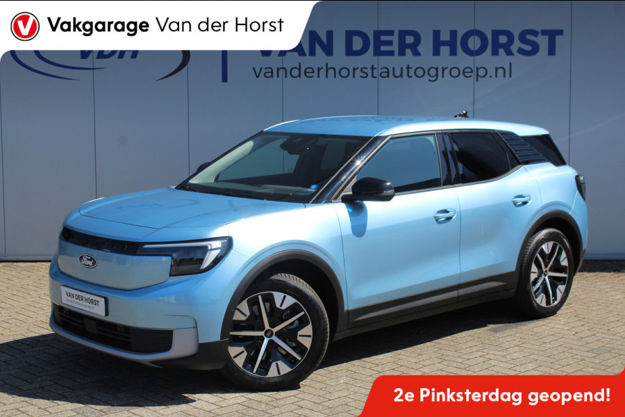 Ford Explorer Extended Range RWD 77kWh/286pk. Range 602km WLTP. Van €. 47650,- voor €. 39895,-. Fabr. garantie t/m 06-10-2028 ! Volautm. airco, elektr. achterklep, navigatie, stoel- en stuurwielverw., adaptieve cruise cntrl, lane- en side assist, 360gr. camera, LM wielen, etc