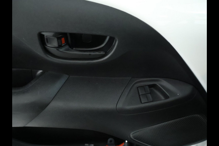 Peugeot 108 1.0 e-VTi Active Bluetooth | AIRCO | Dealer onderhouden