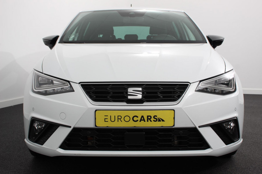 Seat Ibiza 1.0 TSI 110 pk Automaat FR | Navigatie Apple Carplay/Android Auto Adaptive Cruise Control Stoelverwarming Full LED Parkeersensoren Camera Virtual Cockpit Keyless Go