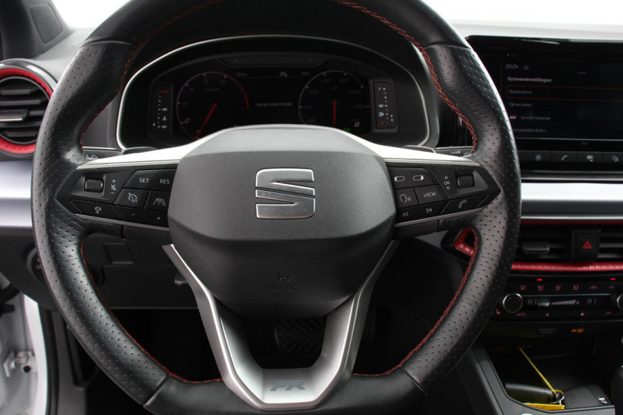 Seat Ibiza 1.0 TSI 110 pk Automaat FR | Navigatie Apple Carplay/Android Auto Adaptive Cruise Control Stoelverwarming Full LED Parkeersensoren Camera Virtual Cockpit Keyless Go