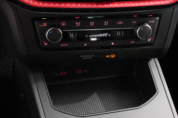 Seat Ibiza 1.0 TSI 110 pk Automaat FR | Navigatie Apple Carplay/Android Auto Adaptive Cruise Control Stoelverwarming Full LED Parkeersensoren Camera Virtual Cockpit Keyless Go