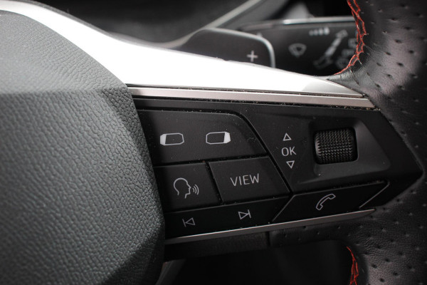 Seat Ibiza 1.0 TSI 110 pk Automaat FR | Navigatie Apple Carplay/Android Auto Adaptive Cruise Control Stoelverwarming Full LED Parkeersensoren Camera Virtual Cockpit Keyless Go