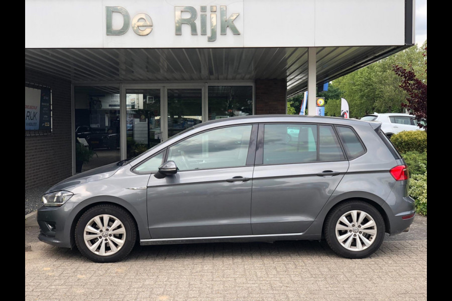 Volkswagen Golf Sportsvan 1.0 TSI Comfortline | Navi, PDC, Cruise, Climate, Apple Carplay/Android Auto, Trekhaak | Dealeroh. | NAP