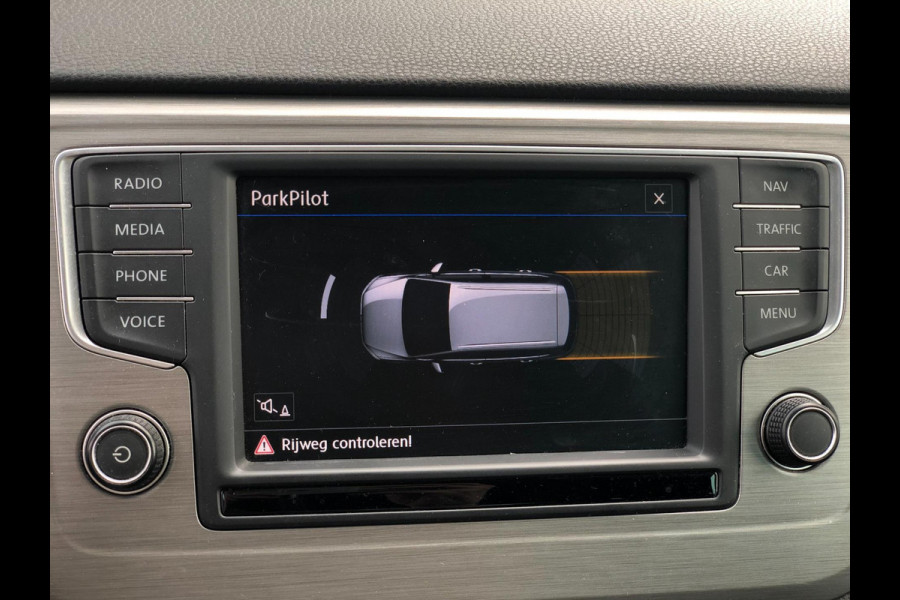 Volkswagen Golf Sportsvan 1.0 TSI Comfortline | Navi, PDC, Cruise, Climate, Apple Carplay/Android Auto, Trekhaak | Dealeroh. | NAP