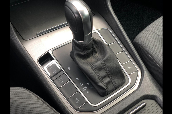 Volkswagen Golf Sportsvan 1.0 TSI Comfortline | Navi, PDC, Cruise, Climate, Apple Carplay/Android Auto, Trekhaak | Dealeroh. | NAP