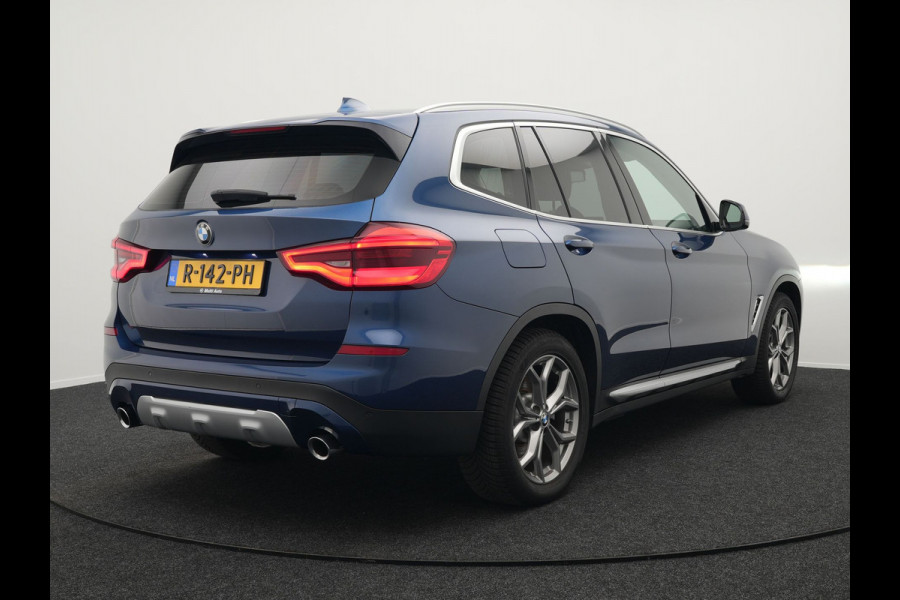BMW X3 xDrive30e X Line Plug In Hybrid 293pk PHEV | Trekhaak af Fabriek | Adaptive Cruise | Apple Carplay | Sportstoelen Verwarmd | 19"L.M | Sfeerverlichting | Navi Full Map |