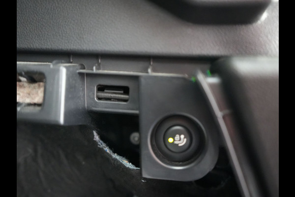 BMW X3 xDrive30e X Line Plug In Hybrid 293pk PHEV | Trekhaak af Fabriek | Adaptive Cruise | Apple Carplay | Sportstoelen Verwarmd | 19"L.M | Sfeerverlichting | Navi Full Map |