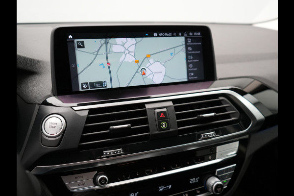 BMW X3 xDrive30e X Line Plug In Hybrid 293pk PHEV | Trekhaak af Fabriek | Adaptive Cruise | Apple Carplay | Sportstoelen Verwarmd | 19"L.M | Sfeerverlichting | Navi Full Map |