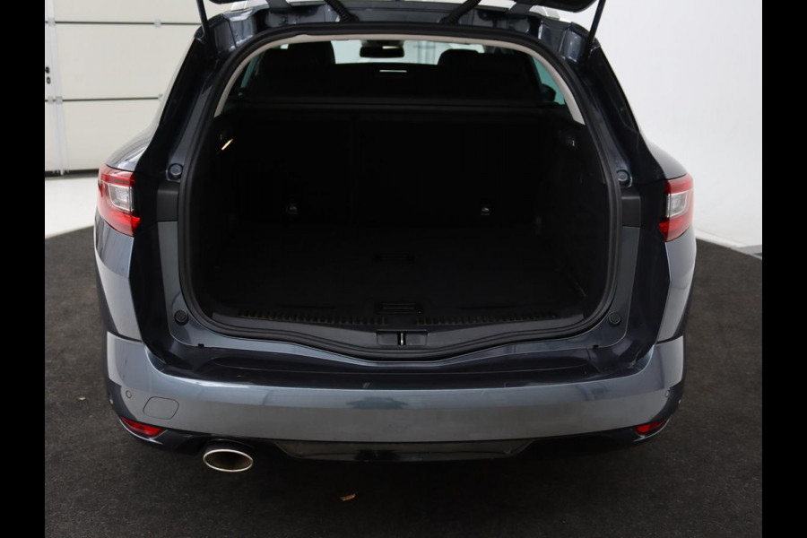 Renault Mégane 1.3 TCe Bose | Automaat | Camera | Half leder | Carplay | Navigatie | Keyless | Climate control | Dodehoek detectie | Cruise control