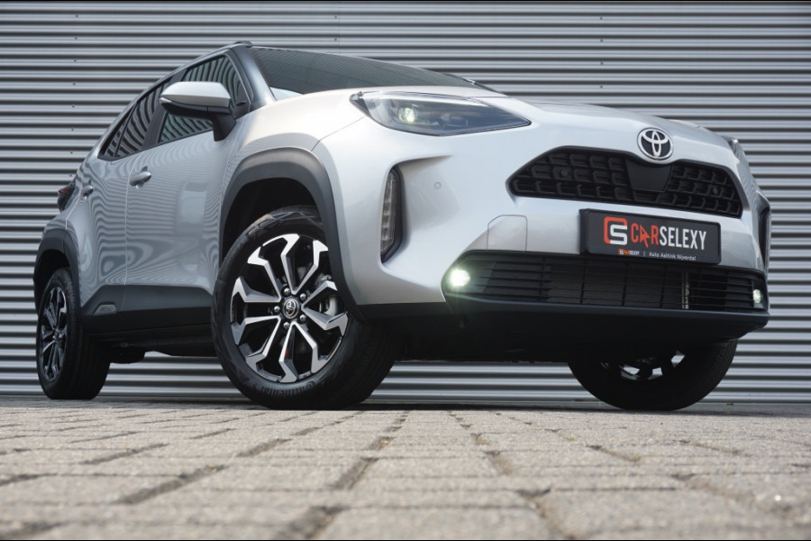 Toyota Yaris Cross 1.5 Hybr 130 Pk Teamplayer 15 JR GARANTIE | NIEUW | WINTERPACK