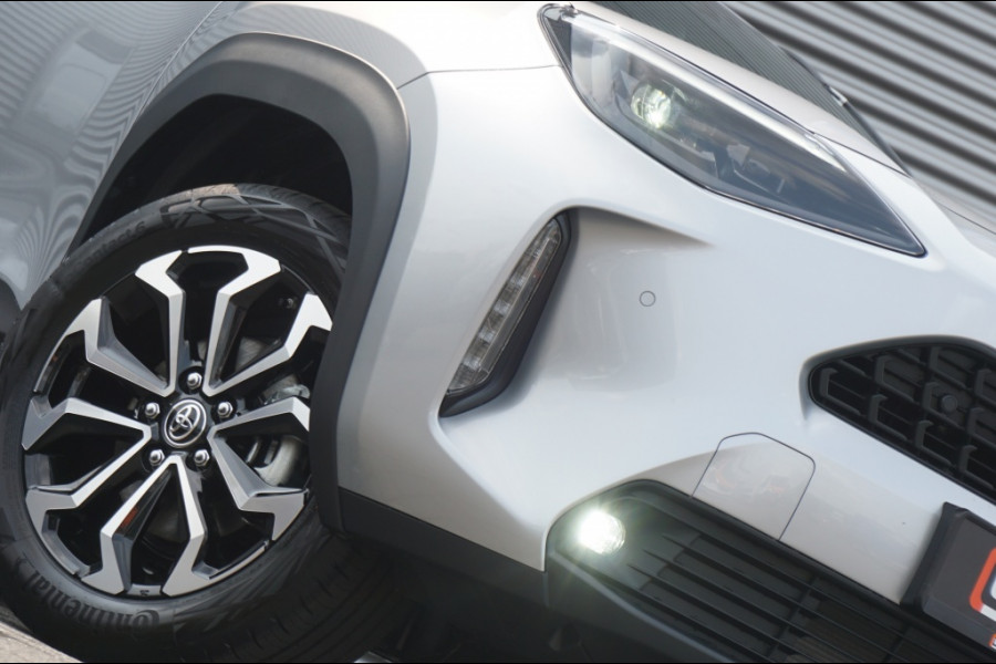 Toyota Yaris Cross 1.5 Hybr 130 Pk Teamplayer 15 JR GARANTIE | NIEUW | WINTERPACK
