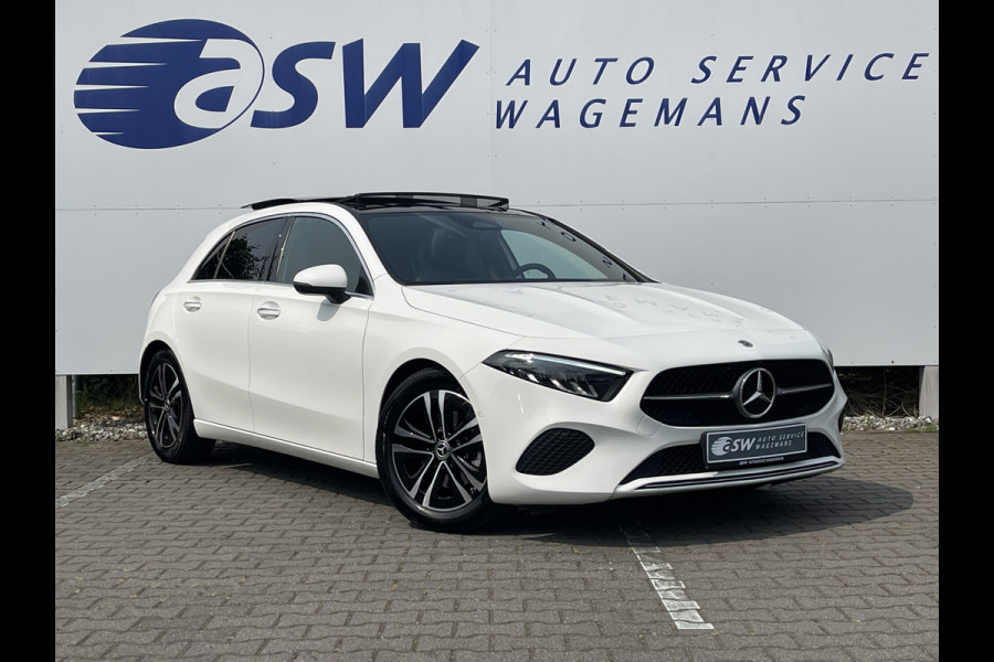 Mercedes-Benz A-Klasse 180 Luxury Line | Facelift | Pano | Ambiente | Camera | CarPlay | LED | Keyless | DAB+
