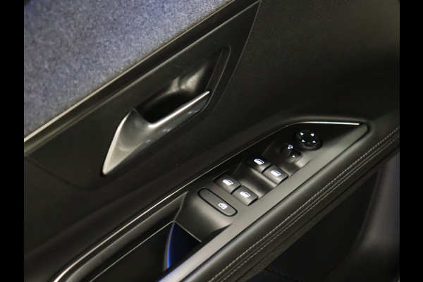 Peugeot 5008 1.2 PureTech Allure 7-Pers 7P [APPLE CARPLAY, ANDROID, CAMERA, HILL DESCENT, OFFROAD MODES, STOELVERWARMING, CRUISE, NAVI, NIEUWSTAAT]