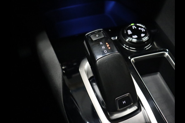 Peugeot 5008 1.2 PureTech Allure 7-Pers 7P [APPLE CARPLAY, ANDROID, CAMERA, HILL DESCENT, OFFROAD MODES, STOELVERWARMING, CRUISE, NAVI, NIEUWSTAAT]
