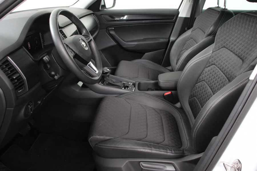 Škoda Kodiaq 1.5 TSI DSG Ambition 7 persoons | Navigatie | Climate Control | Cruise control adaptief | Digitaal dashboard | Camera | Parkeer sensoren | Lichtmetalen Velgen