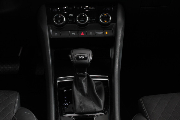 Škoda Kodiaq 1.5 TSI DSG Ambition 7 persoons | Navigatie | Climate Control | Cruise control adaptief | Digitaal dashboard | Camera | Parkeer sensoren | Lichtmetalen Velgen
