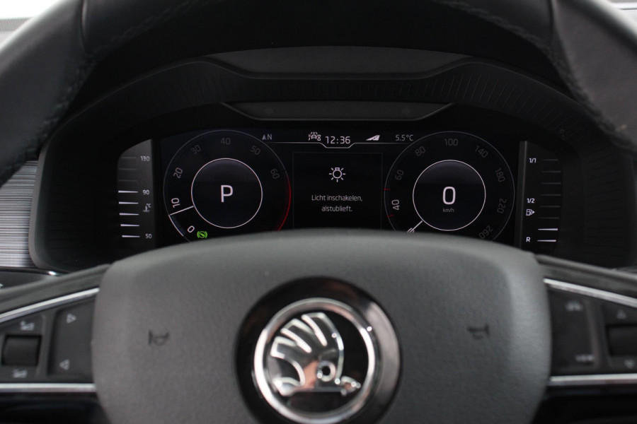 Škoda Kodiaq 1.5 TSI DSG Ambition 7 persoons | Navigatie | Climate Control | Cruise control adaptief | Digitaal dashboard | Camera | Parkeer sensoren | Lichtmetalen Velgen