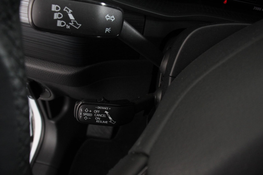 Škoda Kodiaq 1.5 TSI DSG Ambition 7 persoons | Navigatie | Climate Control | Cruise control adaptief | Digitaal dashboard | Camera | Parkeer sensoren | Lichtmetalen Velgen