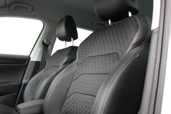 Škoda Kodiaq 1.5 TSI DSG Ambition 7 persoons | Navigatie | Climate Control | Cruise control adaptief | Digitaal dashboard | Camera | Parkeer sensoren | Lichtmetalen Velgen