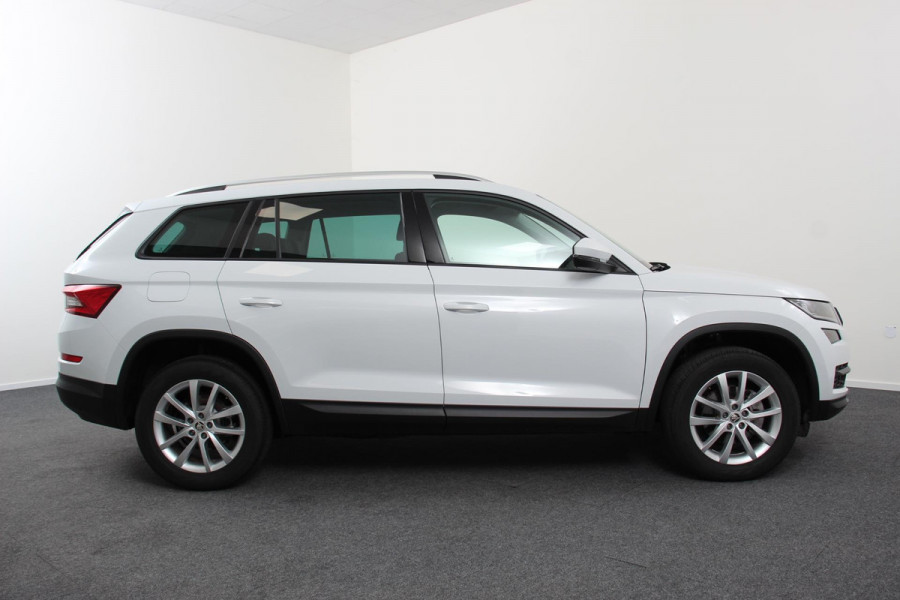 Škoda Kodiaq 1.5 TSI DSG Ambition 7 persoons | Navigatie | Climate Control | Cruise control adaptief | Digitaal dashboard | Camera | Parkeer sensoren | Lichtmetalen Velgen