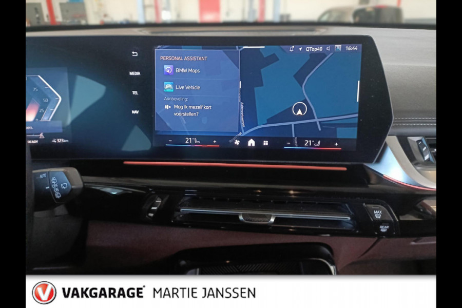 BMW iX1 XDrive30 67 kWh