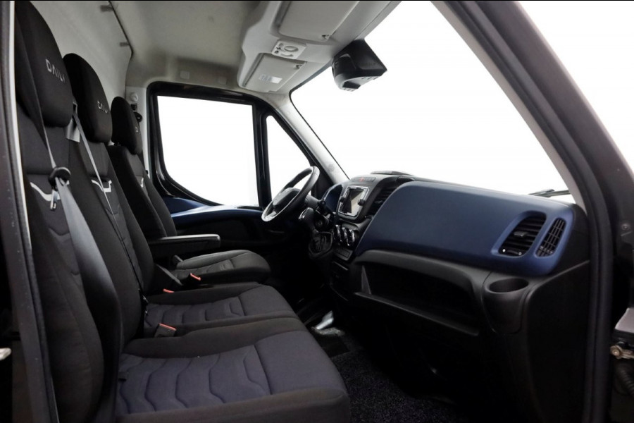 Iveco Daily 40C18 3.0 180pk L2H2 HiMatic Automaat LED/Inrichting/Trekhaak 3500kg 03-2021