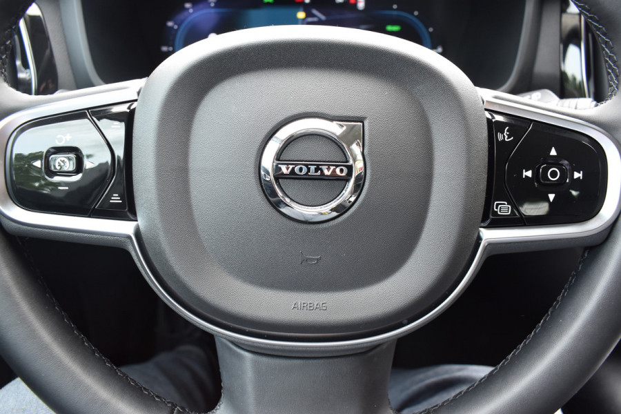 Volvo V60 T6 350 PK Plug-in hybrid AWD Plus Dark ACC | Camera | 19 Inch | Leer | Elec Stoel | Apple Car Play \ Google infotainment