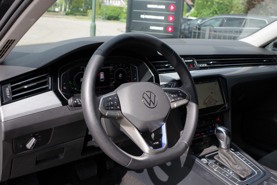 Volkswagen Passat Variant 1.4 TSI PHEV GTE BNS, Camera, Leder-Alcantara, Winterpakket
