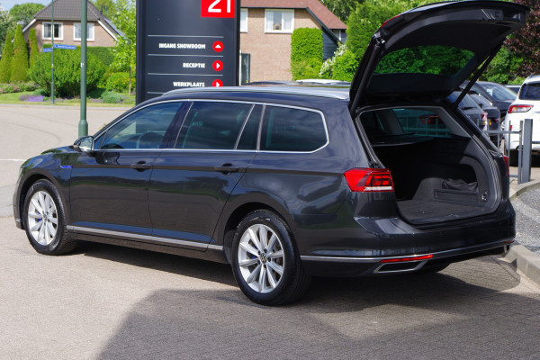 Volkswagen Passat Variant 1.4 TSI PHEV GTE BNS, Camera, Leder-Alcantara, Winterpakket