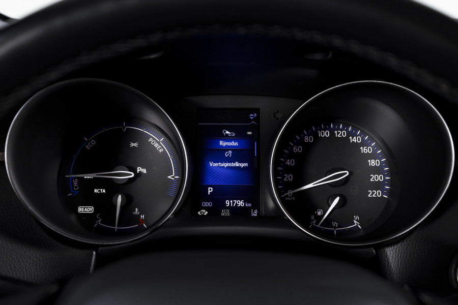 Toyota C-HR 1.8 Hybrid Dynamic - Automaat | Adapt. Cruise | Stoel-+Stuurverw. | PDC | Camera | NAV | ECC | LM 18" | Afn. Trekhaak