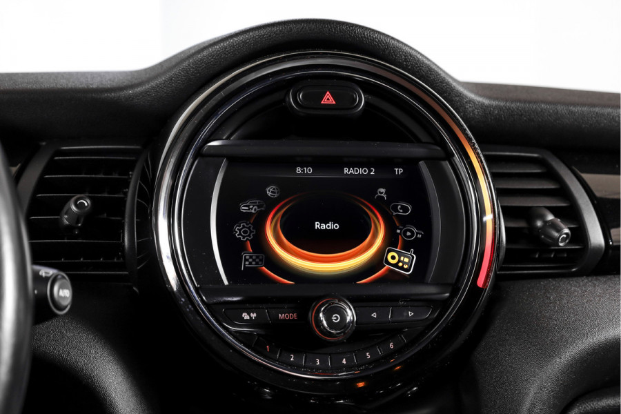 MINI Mini 1.5 Cooper Pepper Serious Business - Automaat | Cruise | Harman/kardon | Stoelverw. | PDC | NAV | ECC | LM 17" |